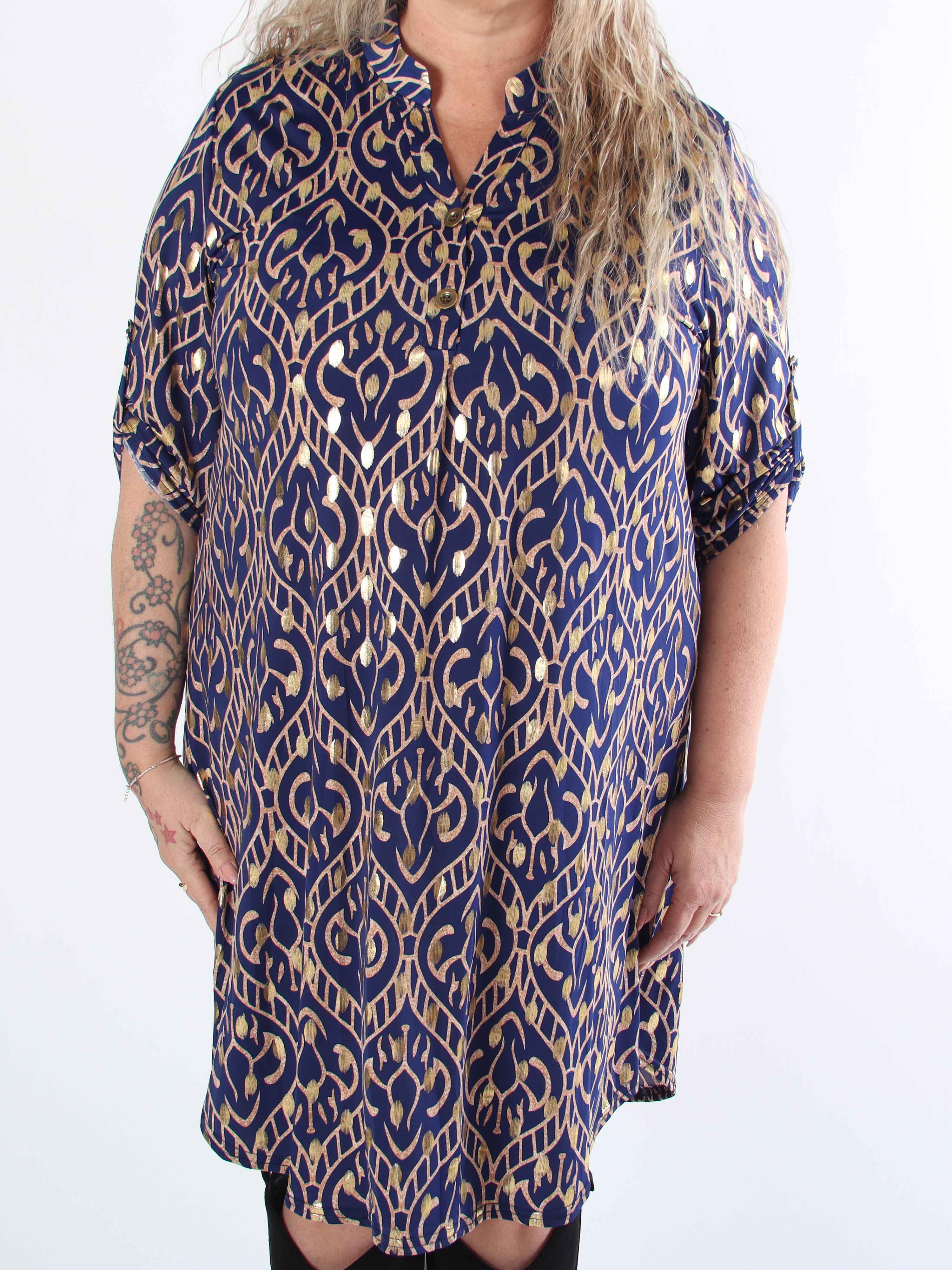 Ebba Boho Long - Elastisk plus size mønstret kjole med guld prikker